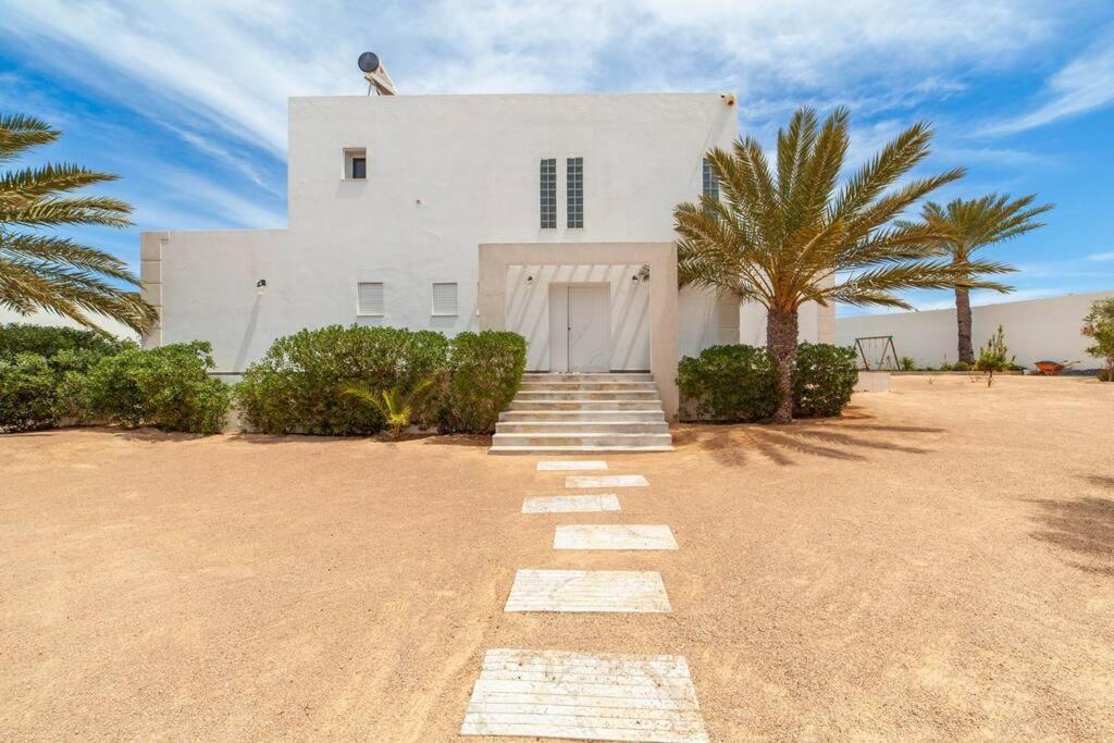 מיידון Dar Meryem Villa Piscine Sans Vis-A-Vis Djerba מראה חיצוני תמונה